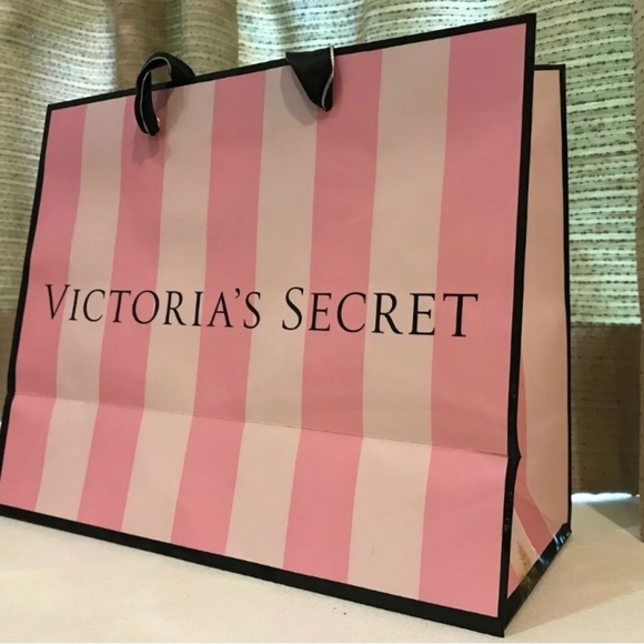 Victoria's Secret Meduim Glossy Paper Shopping Gift Bags set of 10 - Picture 1 of 3